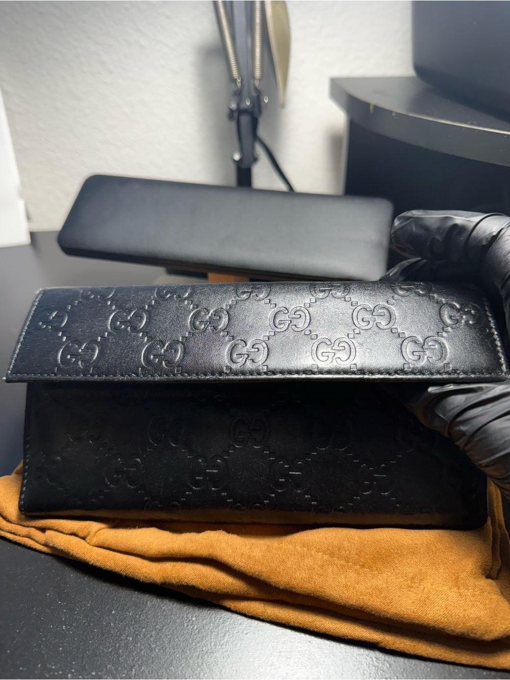 Gucci Black GG Guccissima Leather Long Wallet Flap Strap - Picture 10 of 16